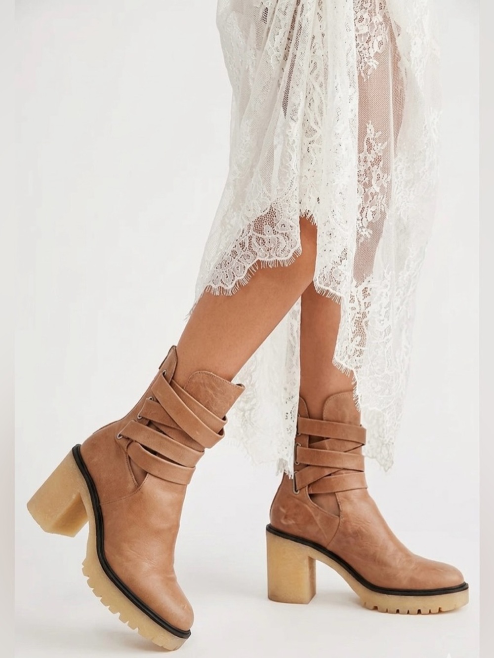 Free People Tan Leather Cutout Strappy Platform Ankle Boots Sz 8 Bohemian Ranch